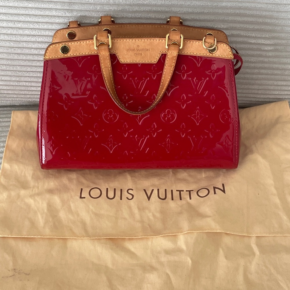 Louis Vuitton Vernis Brea Mm Small Bag